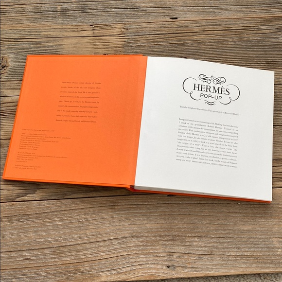 Hermès Pop-Up Book - Picture 5 of 17